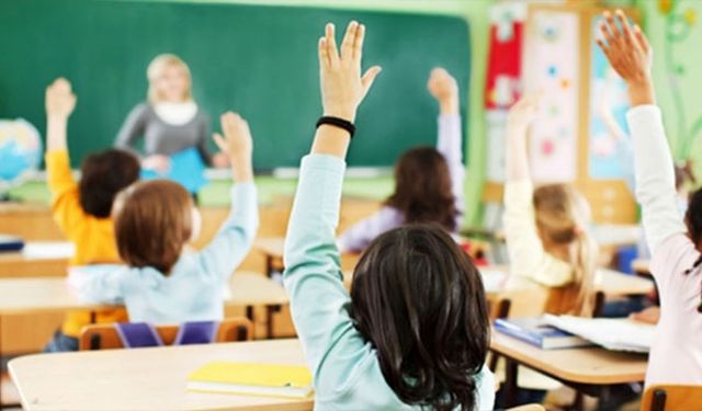 İstanbul Valiliği’nden okulların ilk günü için saat düzenlemesi