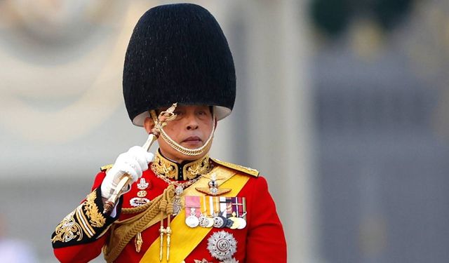 Tayland Kralı Vajiralongkorn, yeni kabineyi onayladı