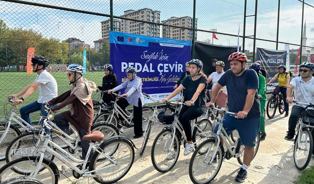 Van’da bisikletliler Avrupa Hareketlilik Haftası için pedal çevirdi
