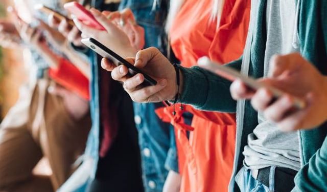 5G Dalgası Telefon Pazarını Sallıyor: 1,1 Trilyon TL’lik Cihaz Değişim Ekonomisi