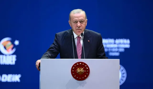 Cumhurbaşkanı Erdoğan'dan önemli mesajlar ''Türkiye son 23 yılda kalkınma yolunda büyük mesafe aldı''