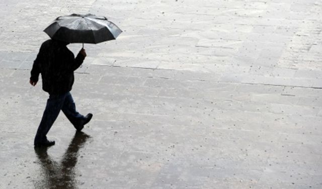 İstanbul İçin Kuvvetli Yağmur Uyarısı: Hangi İlçeler Etkilenecek?