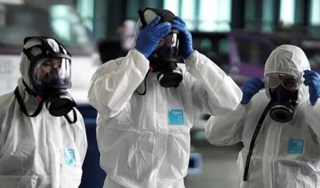 Profesör açıkladı: "3’lü salgın ülkemizde, dikkat olun"