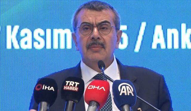 Bakan Tekin: "45 farklı ülkede 2 bin 785 bursiyerimiz var"