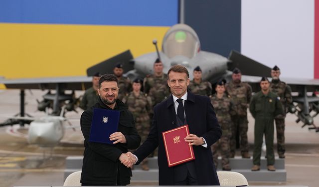 Fransa ve Ukrayna arasında 10 yıllık savunma ortaklığı