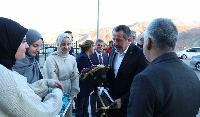 Memur-Sen Genel Başkanı Ali Yalçın, Tunceli İl Divan Toplantısı’nda teşkilatla buluştu