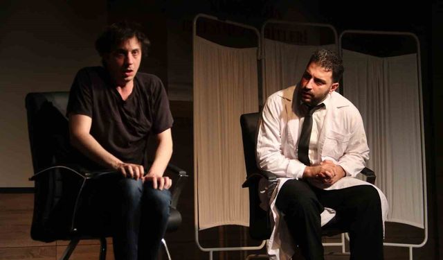 Bağımlılık Farkındalığı Tiyatro Oyunu Fethiye’de Öğrencilerle Buluştu