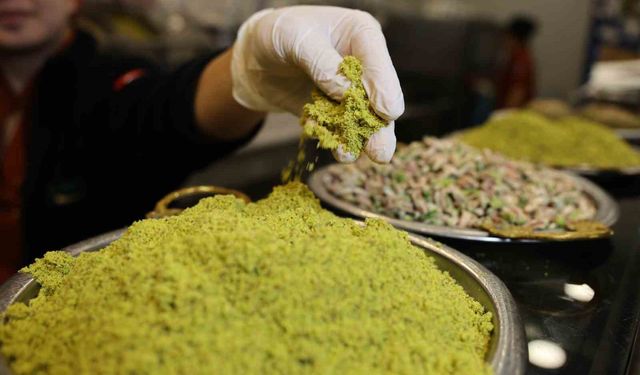 Fıstık fiyatları arttı: Sahtekarların kullandığı gıda boyası ve bezelyeye dikkat