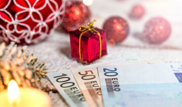 İrlanda’da Noel Harcamaları Bir Ayda 9 Milyar Euro’yu Aştı
