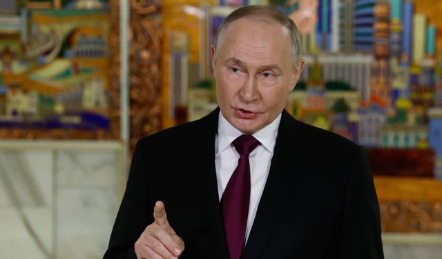 Putin: "Biz, Batı'nın Ukrayna'yı kullanarak üzerimize yönlendirdiği savaşı durdurmak istiyoruz"