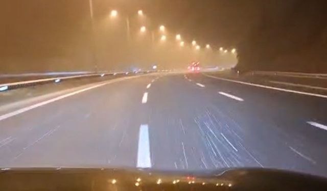 Sürücüler Dikkat! TEM’in Bolu geçişinde tipi şeklinde kar yağışı