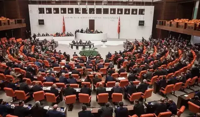 TBMM Genel Kurulunda, 11. Yargı Paketi 274 oyla kabul edilerek yasalaştı.