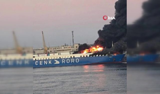 Tır taşımacılığı yapan Türk gemisi Odesa’da vuruldu