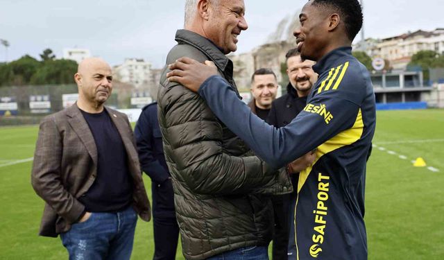 Anthony Musaba, Fenerbahçe’de ilk antrenmanına çıktı