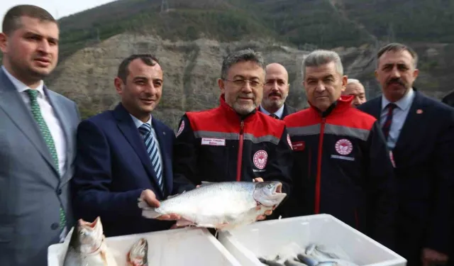 Bakan Yumaklı: "Türk somonu ihracatı 500 milyon dolara ulaştı"