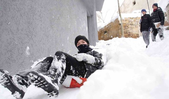 Bayburt’ta eğitime kar engeli: Okullar 1 gün tatil edildi