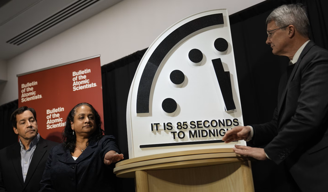 Dünya nükleer yıkıma en yakın zamanda