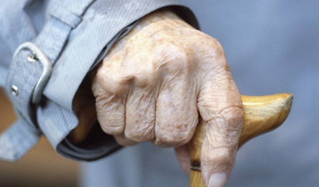 En düşük emekli aylığını da içeren kanun teklifi Plan ve Bütçe Komisyonu’nda kabul edildi