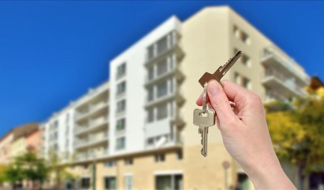 İlk el konut satışları 34 bin 69, ikinci el konut satışları 77 bin 411 olarak gerçekleşti