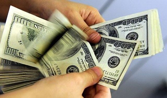 Kapalıçarşı'da serbest piyasada döviz fiyatları