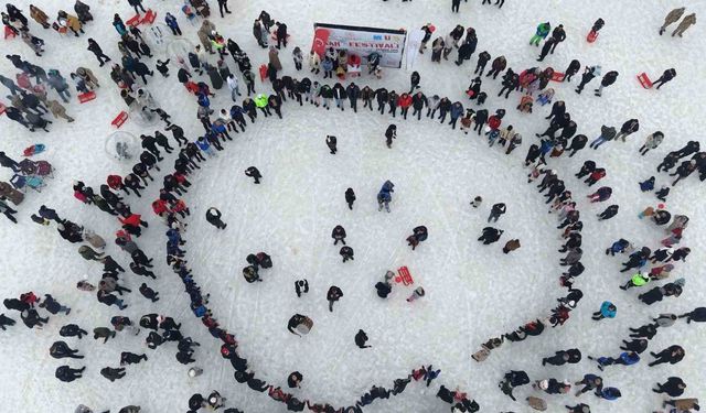 Muş’ta "Kar Festivali" renkli görüntülere sahne oldu