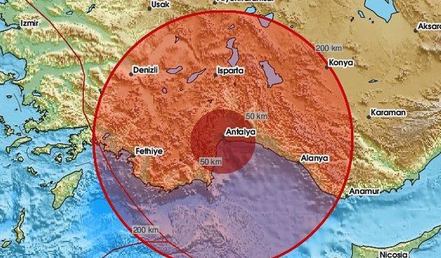 Son Dakika: Antalya’da Deprem!