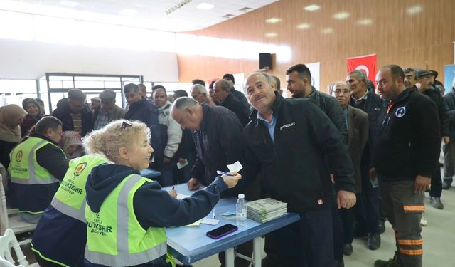 Tavaslı üreticilere 5 bin 991 zeytin fidanı dağıtıldı