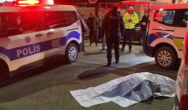 Teravih namazına giderken otomobilin çarptığı kadın hayatını kaybetti, gelini yaralandı