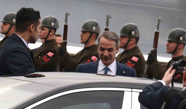 Yunanistan Başbakanı Miçotakis, Cumhurbaşkanı Erdoğan ile görüşmek üzere Ankara’da