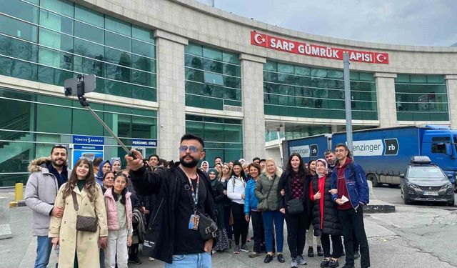 Sarp Sınır Kapısı’nda yolcu geçişi 5 milyonu aştı