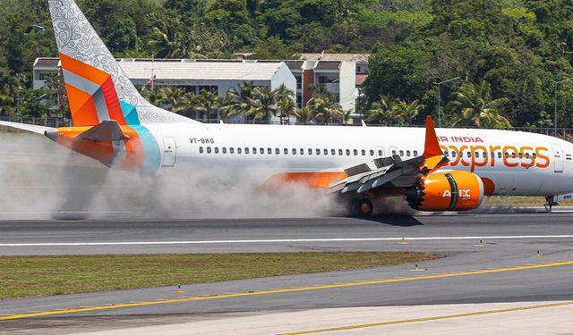 Tayland’da yolcu uçağı sert iniş yaptı: Uçağın iniş takımı koptu