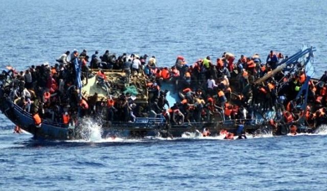 Andaman Denizi’nde Arakanlı Müslümanları taşıyan tekne alabora oldu: 250 kayıp