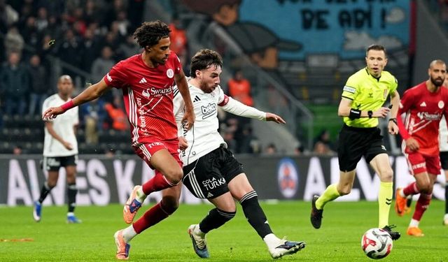 Beşiktaş gol oldu yağdı! Dolmabahçe'de Antalyaspor'u 4-2 mağlup etti