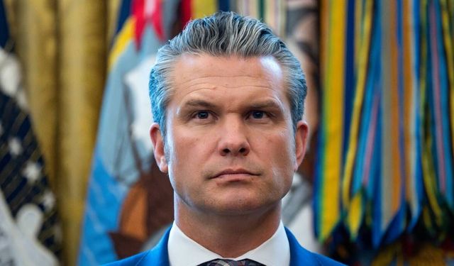 Hegseth: "İran Amerikan güçlerini tehdit ediyorsa tereddütsüz ateş açacağız"