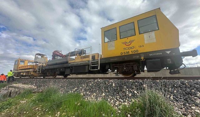 Suriye sınırındaki 350 kilometrelik hat tren trafiğine açıldı