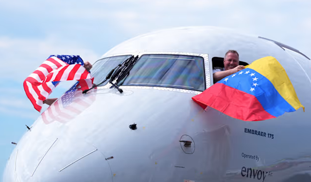 Yaklaşık 7 yılın ardından ABD-Venezuela arasında yolcu uçuşları yeniden başladı