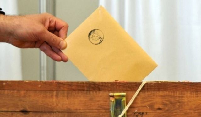 POLİTİKA