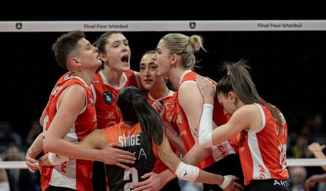 Eczacıbaşı Dynavit finalde