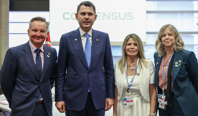 Bakan Kurum, Almanya’da Avustralyalı mevkidaşı Bowen ve BM temsilcileri ile görüştü