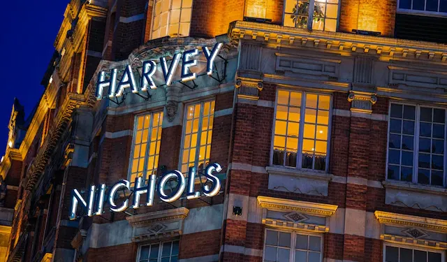 İngiltere’nin dev markası Harvey Nichols satılıyor!