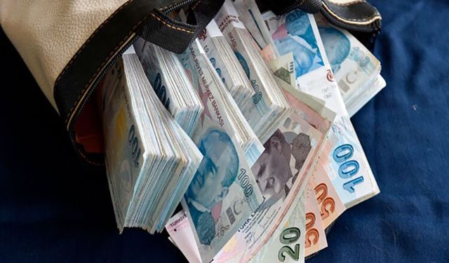 Merkezi yönetim borç stoku 14 trilyon 989,1 milyar lira olarak açıklandı