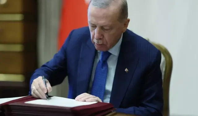 Van’da 7 ilçenin kaymakamı değişti, 4 vali yardımcısı atandı