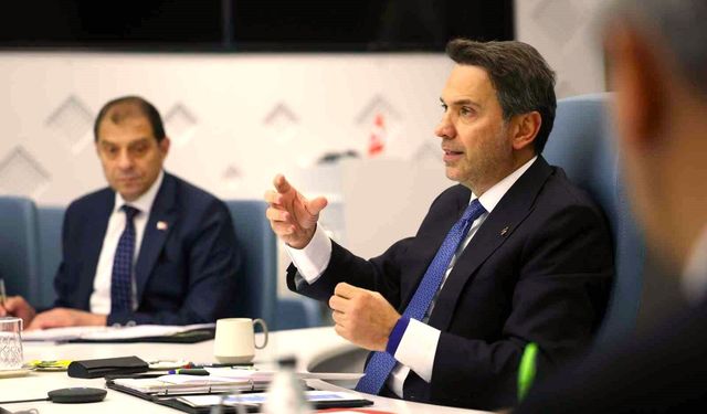 Bakan Bayraktar, Azerbaycan Enerji Bakanı Şahbazov ile elektrik iş birliğini görüştü