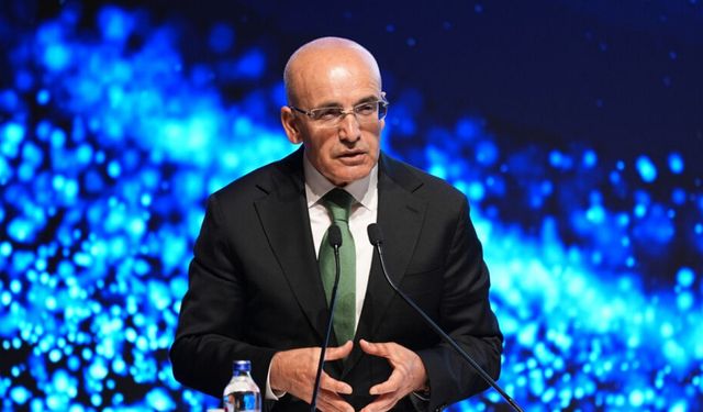 Bakan Şimşek: "Mayısta yıllıklandırılmış cari açık 37,3 milyar dolar gerçekleşti"