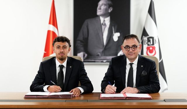 Beşiktaş, İlhan Fakılı ile 4 yıllık sözleşme imzaladı