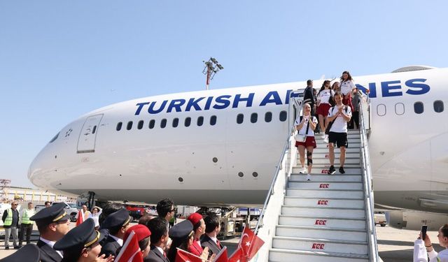 Filenin Sultanları’na THY’den coşkulu karşılama