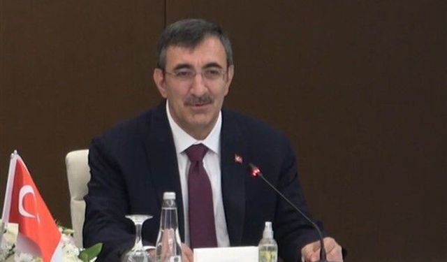 POLİTİKA