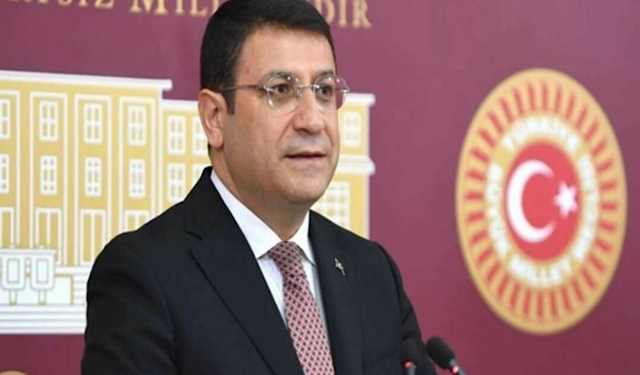 POLİTİKA