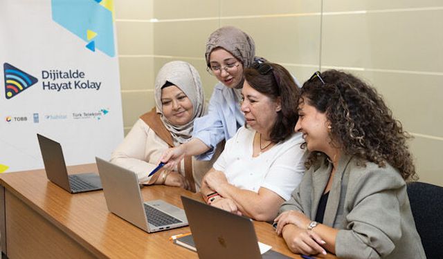 'Dijitalde Hayat Kolay' projesinde mentörlük ve hibe başvuruları başladı