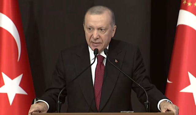 POLİTİKA
